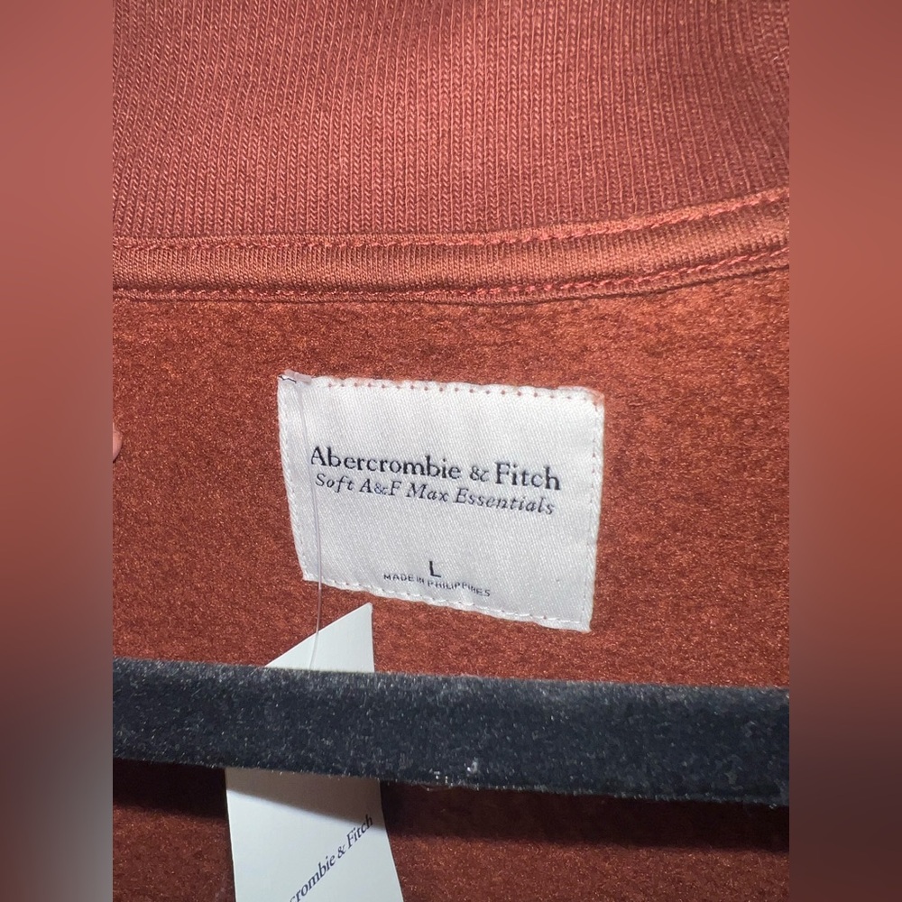 Essential Sunday Half-Zip Rust Red Abercrombie NW… - image 4